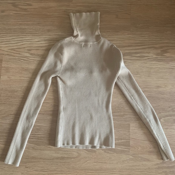 Camila Coelho Roscoe Sweater - Picture 4 of 4